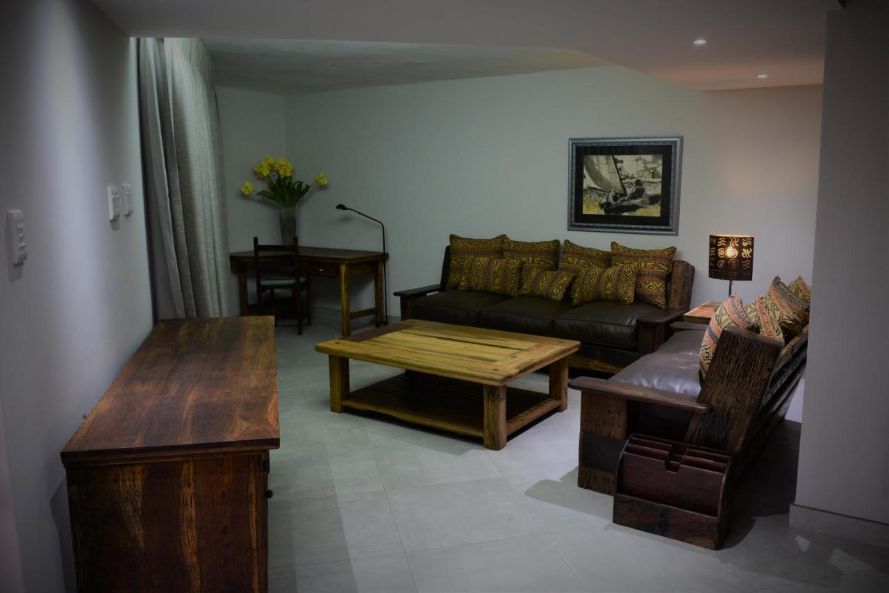 250Onindus Apartment พริทอเรีย ภายนอก รูปภาพ
