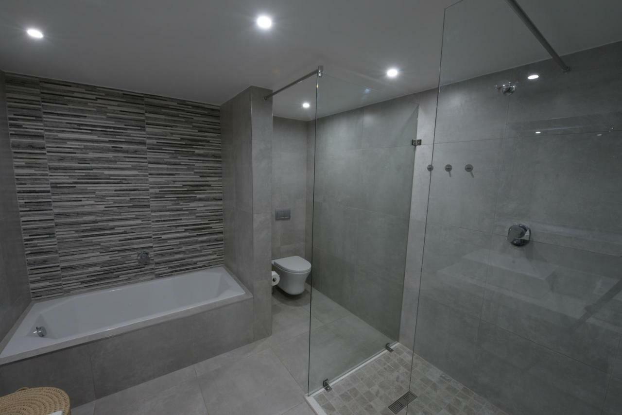 250Onindus Apartment พริทอเรีย ภายนอก รูปภาพ